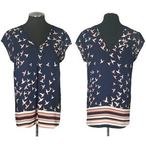 DR2 – Bird Print V-Neck Pullover Cap Sleeve Top – Medium